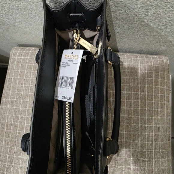 Michael Kors Black Leather Tote Bag - Picture 2 of 6